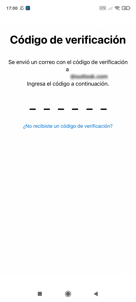 Verifica tu identidad en Locowin cargando los documentos a través del enlace que te enviamos a tu correo.